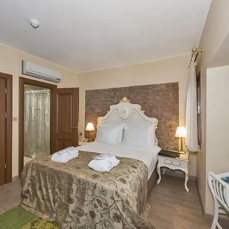 By Murat Royal Galata Hotel Istanbul