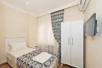 Merot Hotel