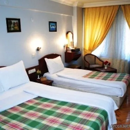 Grand Отель 3*