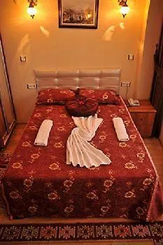 Casa Mia Hotel 4*