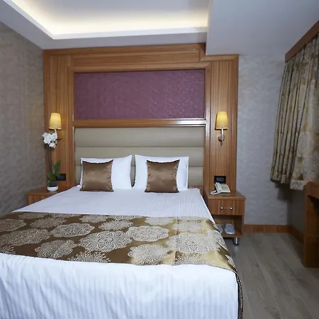 Hotel Ilkbal Deluxe &spa