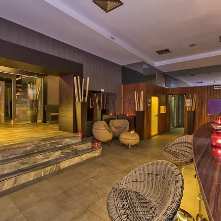 Отель Avantgarde Urban Taksim 4*