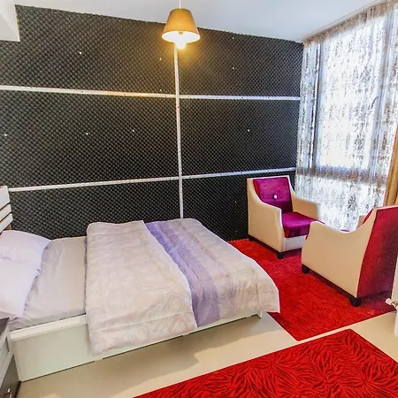 Hotel 216 Eagle Palace