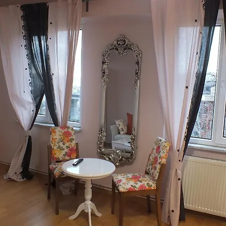 Oda ve Kahvaltı Yesim Suites