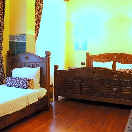 Hotel Santa Hill 3*