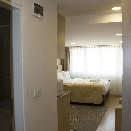 Aparthotel Stay Suites 5*