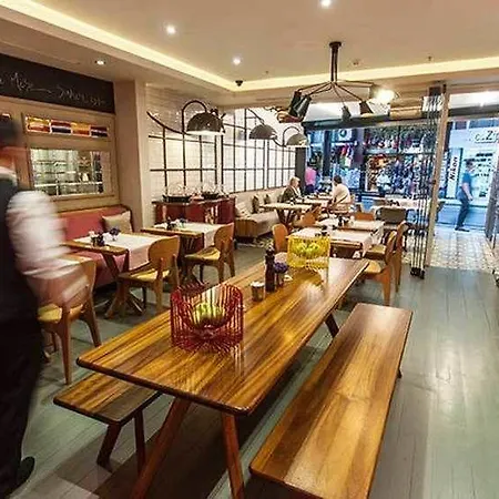 酒店 内里翁酒店