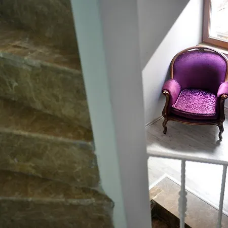 Bed & Breakfast Corner Living Space Istanbul