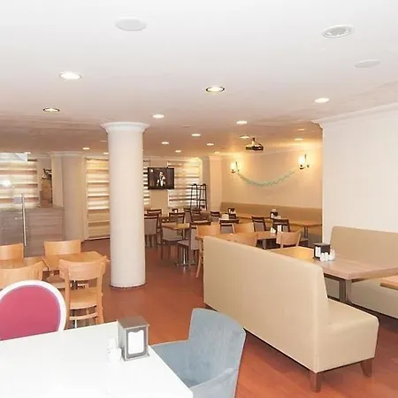 Dolce Aparthotel Istanbul