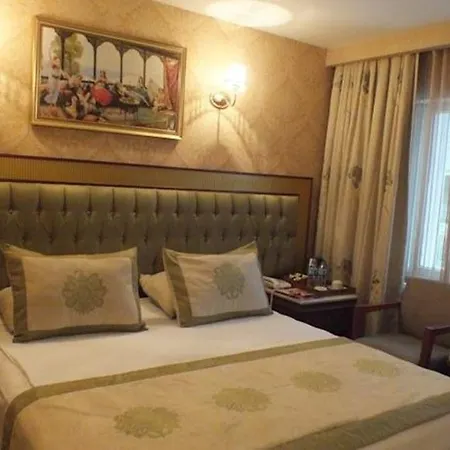Grand Asiyan Hotel
