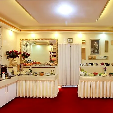 Elan Pera 3*