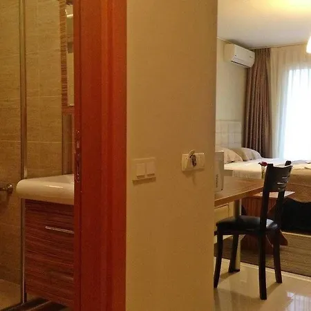 Stay Suites Aparthotel