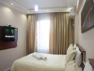 Net House Hotel