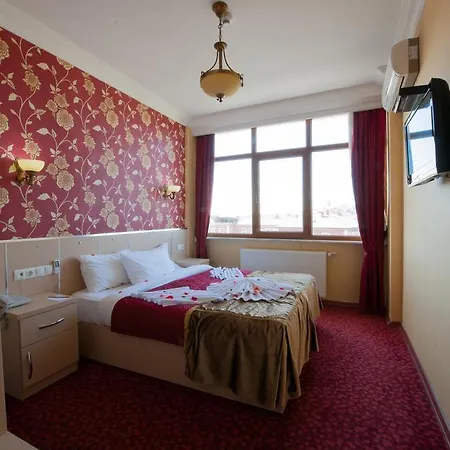 Town Hotel