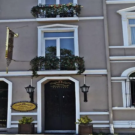 Hotel Santa Hill 3*