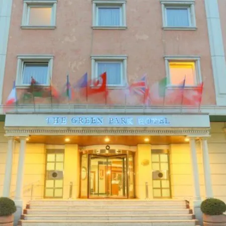 Hotel The Green Park Merter