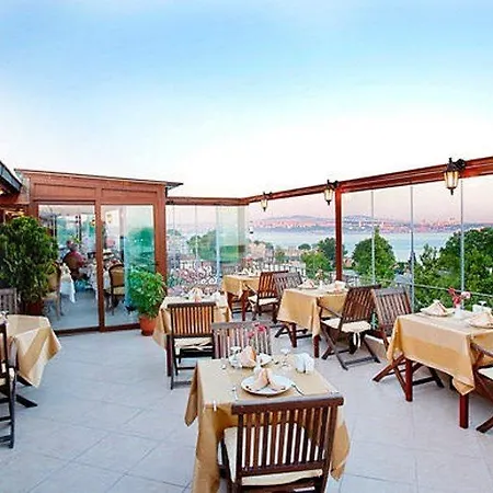 Hotel Acra - Special Category 4*