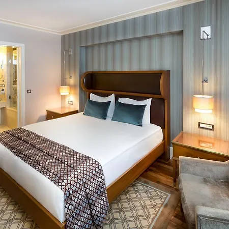 Titanic City Taksim 4* Istanbulská provincie