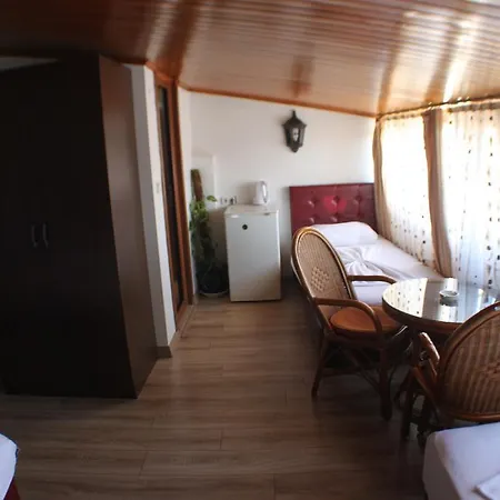 Kosk Kadikoy Hotel 2*