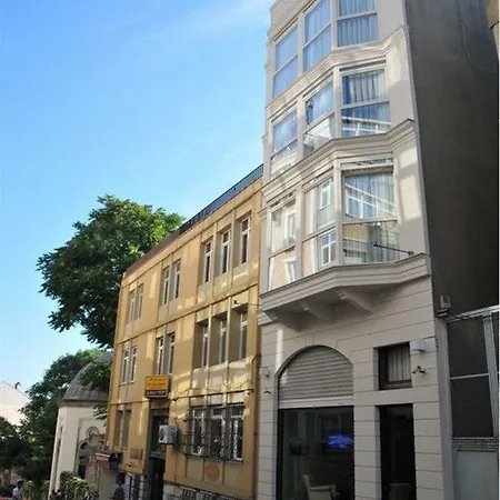 Otel Mono