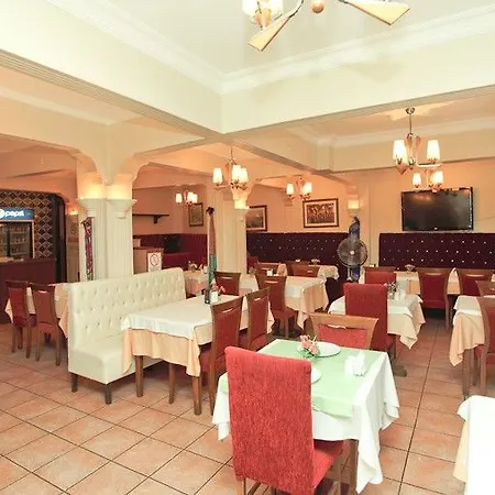 Ares Hotel