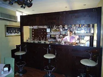 Osaka Airport Otel 3*