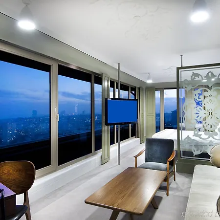 The Cettia Hotel