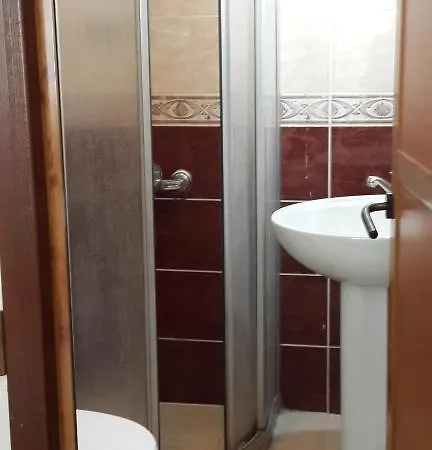 Otel Lal 3*