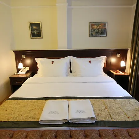Tria Istanbul-special Category Hotell 4*
