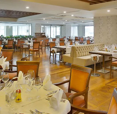 Doubletree By Hilton Atasehir & Conference Centre Hotel