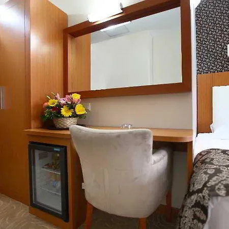 Hotel Grand Avcilar 3*