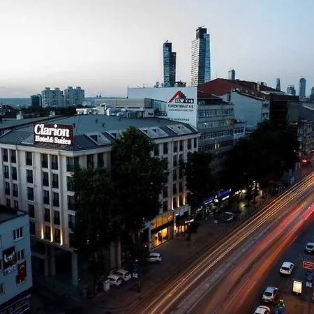 Hotel Grand Aras &