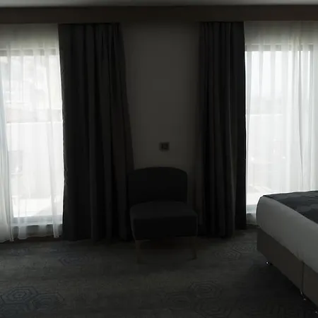 Yuksel Yenikapi Istanbul