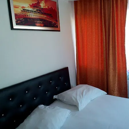 Bereket Traveler Hotel
