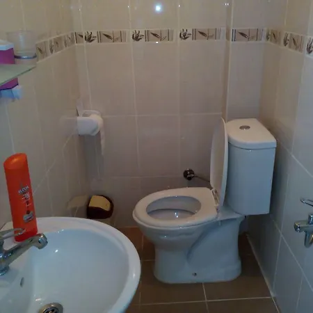 Bereket Traveler Hotel