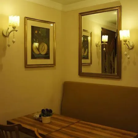 Otel Valeo 3*