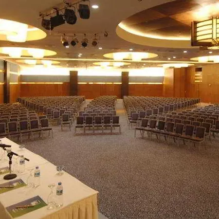 Hotel Titanic City Taksim