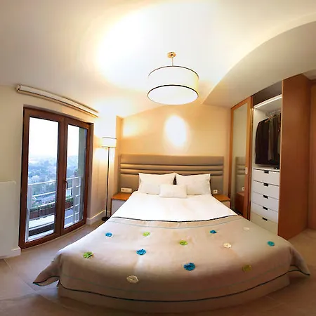 Big Urban Hotel 3*
