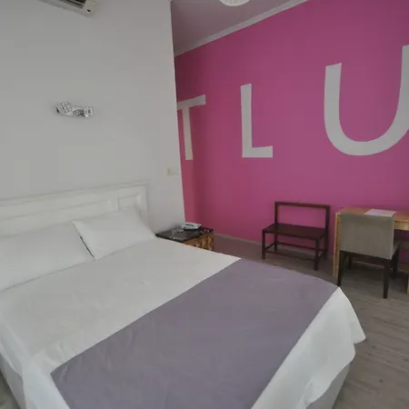 Corner Living Space 3* Istanbul