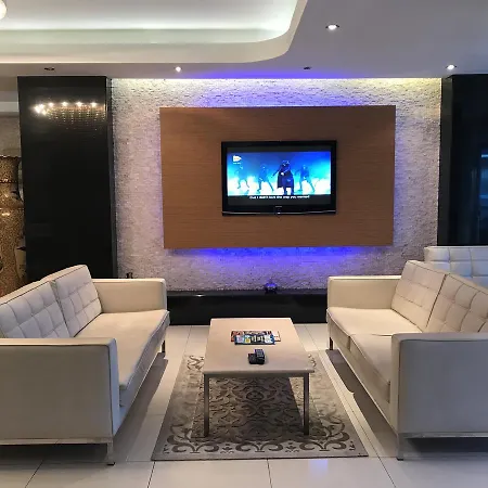 Hotel Pen 3*