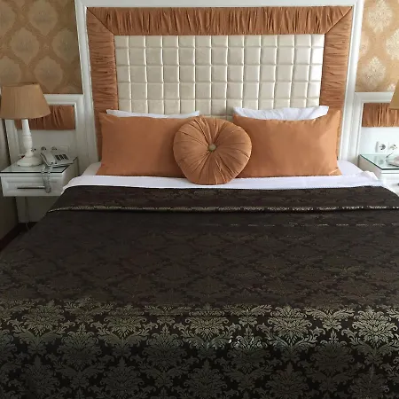 Pen Hotel