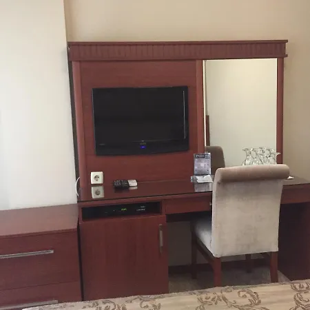 Hotel Pen 3*