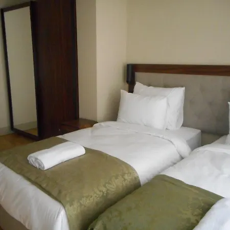 Keten Taksim 4*