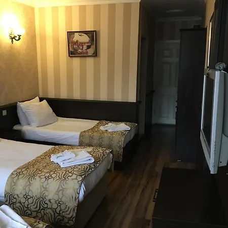 Amina Sultan Coffee House Hotel *