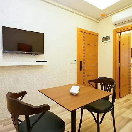 Apart Otel Taksim Celebi 5*