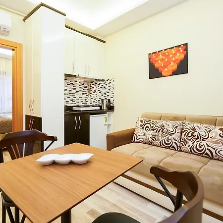 Apart Otel Taksim Celebi 5*