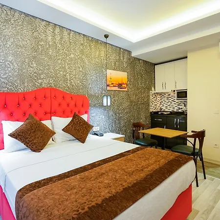 Apart Otel Taksim Celebi 5*