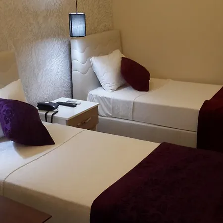 Taksim Celebi Apart Otel 5*