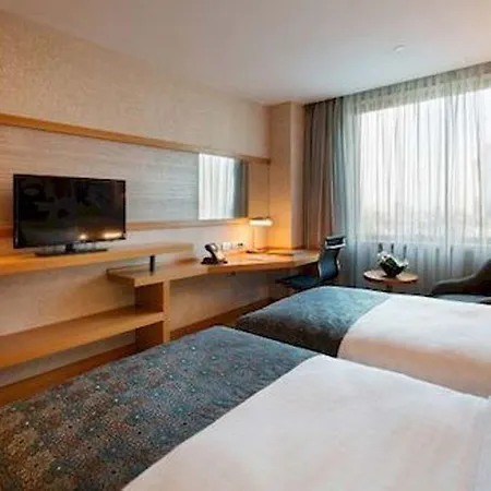 Delta By Marriott Levent 4*