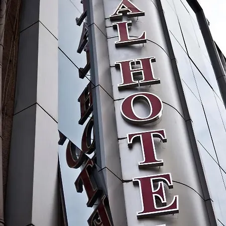 Lal Otel 3*